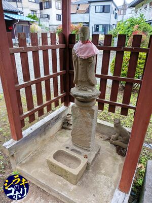 広沢観音堂の地蔵丸彫立像.jpg